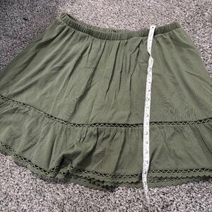 Green torrid skirt 0x nwt